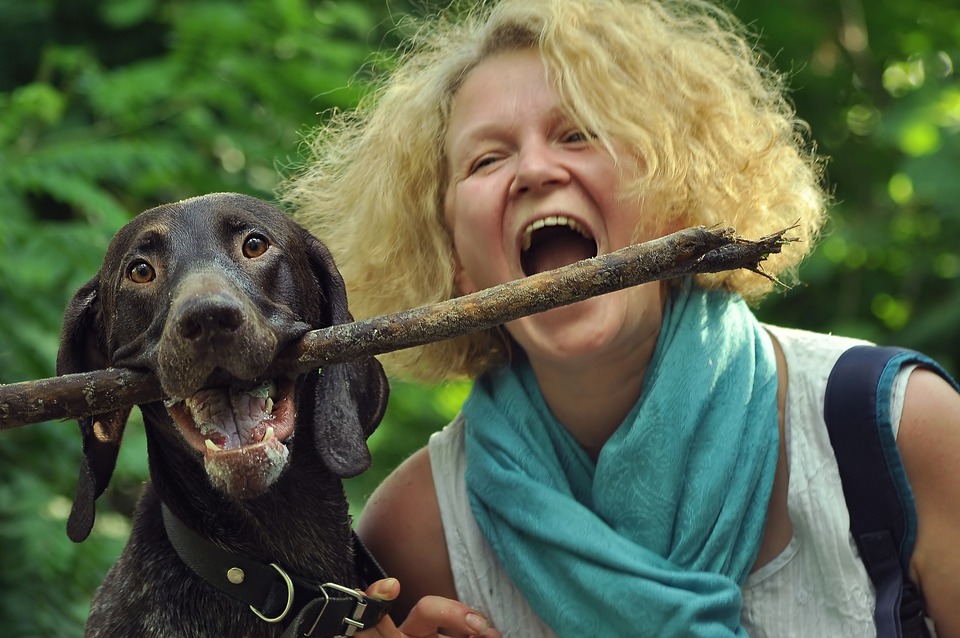 Som ejer, så hund. Det perfekte navn til en hund afspejler hundens karakter og personlighed.